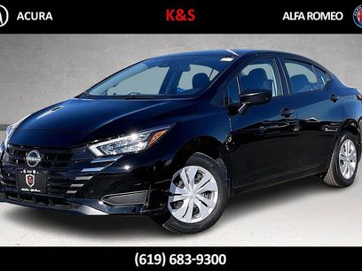 Used 2025 Nissan Versa S w/ Trunk Package