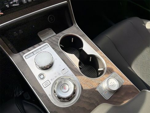 New 2026 Genesis GV80 2.5T Advanced image 22