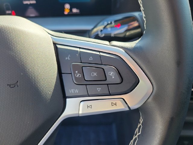 Used 2025 Volkswagen Tiguan SE FWD image 22