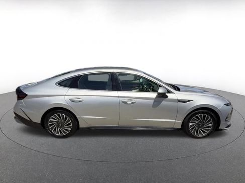 Used 2025 Hyundai Sonata SEL image 16