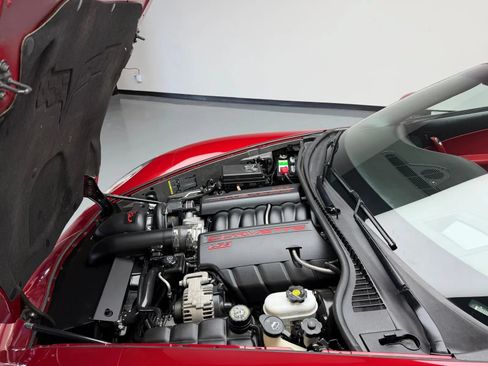 Used 2009 Chevrolet Corvette Convertible w/ Preferred Equipment Group RWD image 7