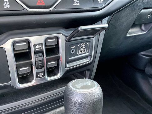 Used 2023 Jeep Wrangler Unlimited w/ 8.4" Radio Group AWD/4WD image 29
