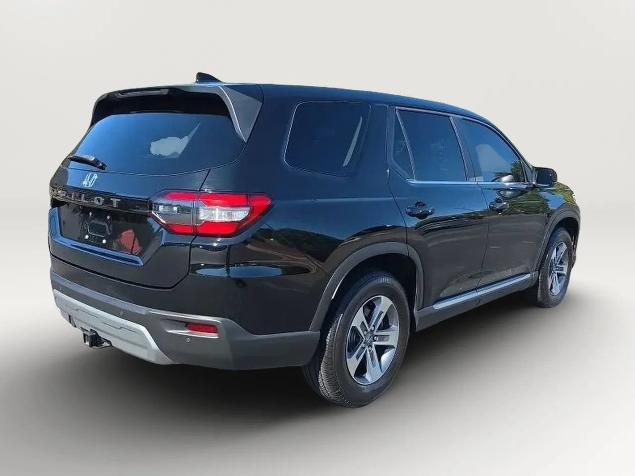 Used 2024 Honda Pilot EX-L image 7