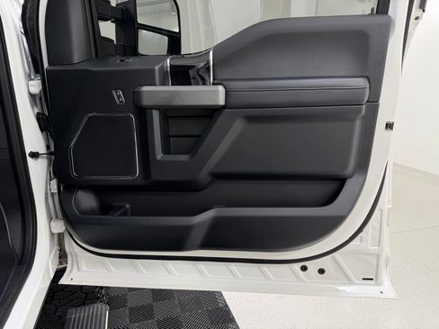 Used 2021 Ford F250 Platinum AWD/4WD image 41
