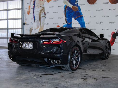 Used 2023 Chevrolet Corvette Stingray Premium Conv w/ Z51 Performance Package image 23