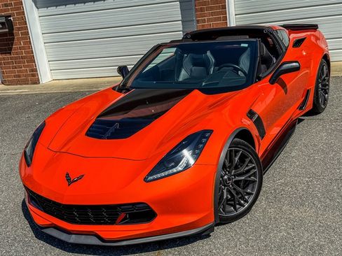 Used 2019 Chevrolet Corvette Z06 w/ Battery Protection Package image 11