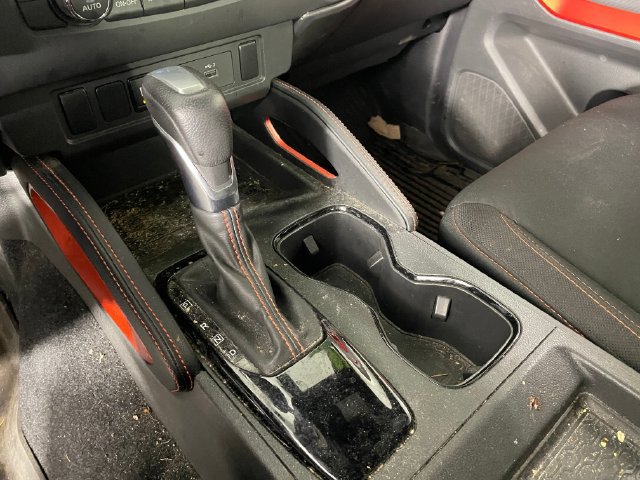 Used 2024 Nissan Frontier PRO-4X w/ Technology Package AWD/4WD image 9