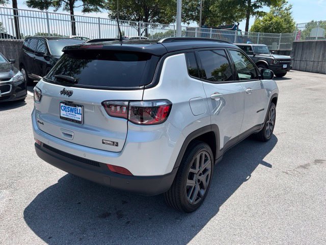 Used 2026 Jeep Compass Limited AWD/4WD image 8