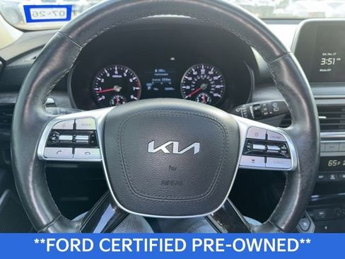 Used 2022 Kia Telluride EX w/ EX Premium Package image 16