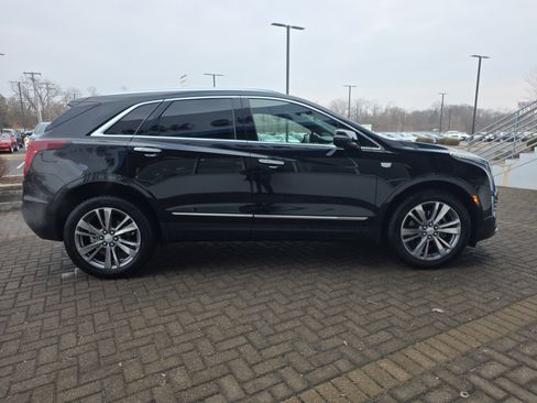Used 2025 Cadillac XT5 Premium Luxury image 6