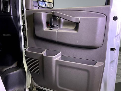 Used 2023 Chevrolet Express 3500 LS image 26