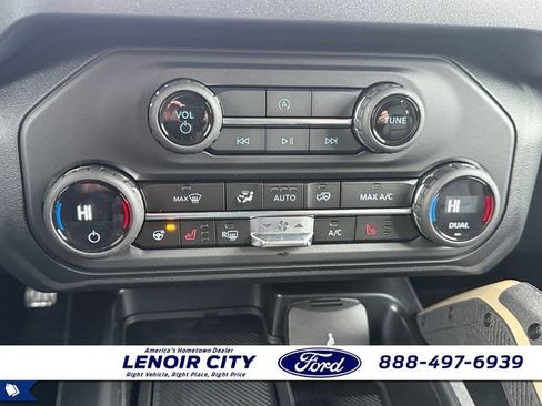 New 2025 Ford Bronco Badlands w/ Sasquatch Package image 26