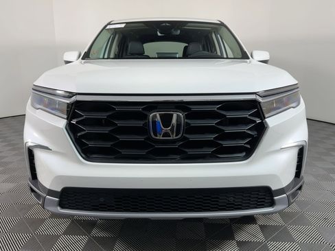 New 2025 Honda Pilot EX-L image 6