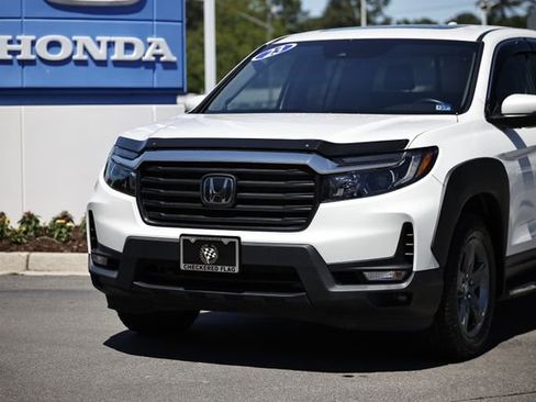 Used 2023 Honda Ridgeline RTL image 2