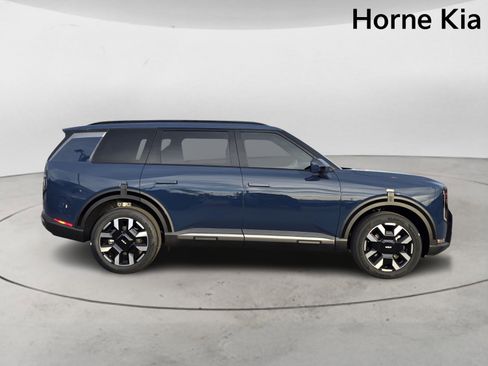 New 2027 Kia Telluride S image 3