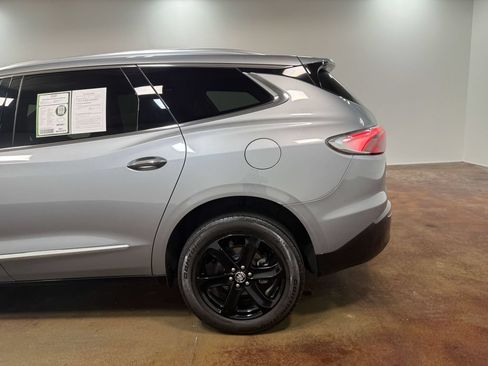 Used 2023 Buick Enclave Essence w/ Experience Buick Package AWD/4WD image 36