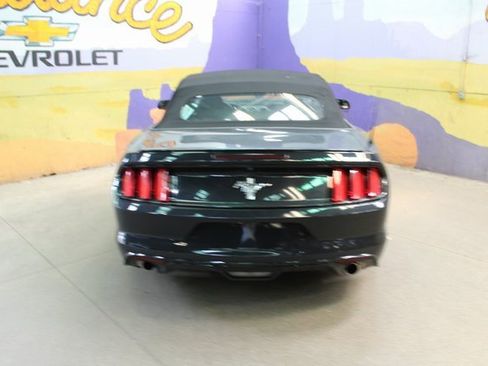 Used 2017 Ford Mustang Convertible w/ Equipment Group 051A image 7