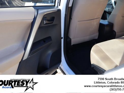 Used 2013 Toyota RAV4 LE image 23