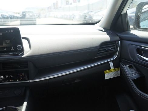 New 2026 Nissan Rogue SV FWD image 21