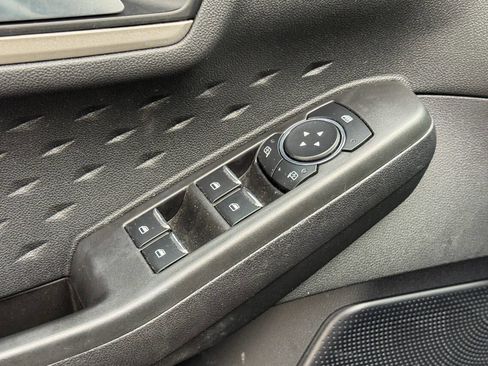 Used 2020 Ford Escape SEL image 21