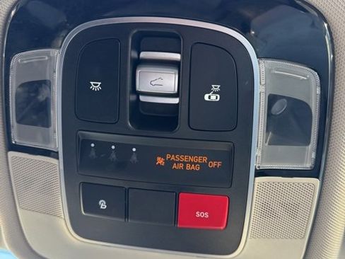 Used 2024 Hyundai Tucson Limited image 35