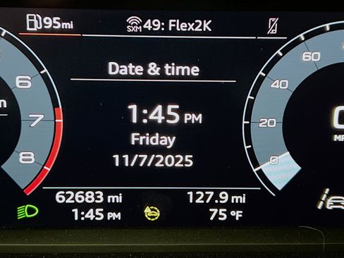 Used 2023 Audi Q3 2.0T Premium image 8