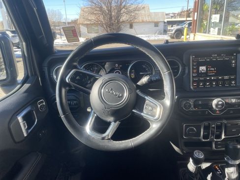 Used 2021 Jeep Wrangler Unlimited Sahara image 19