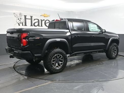 New 2026 Chevrolet Colorado ZR2 w/ Technology Package AWD/4WD image 28