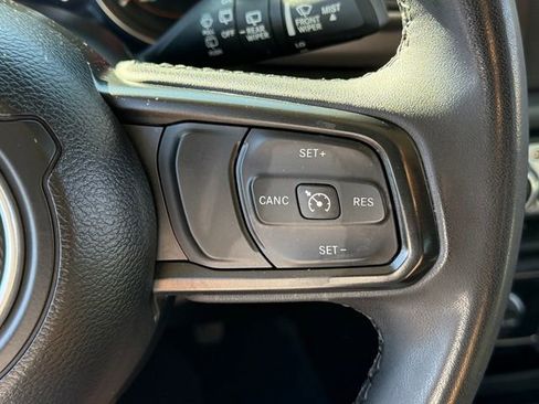 Used 2023 Jeep Wrangler Sport S image 16