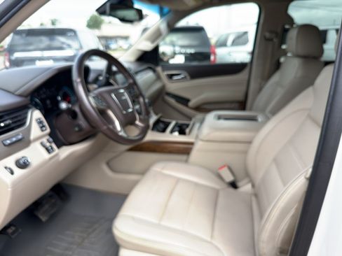 Used 2019 GMC Yukon XL Denali w/ Denali Ultimate Package RWD image 23