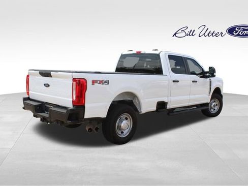 Used 2023 Ford F350 XL w/ FX4 Off-Road Package AWD/4WD image 5