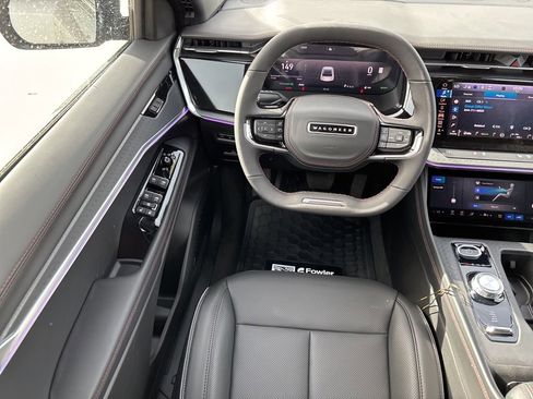 New 2025 Jeep Wagoneer S Limited image 15