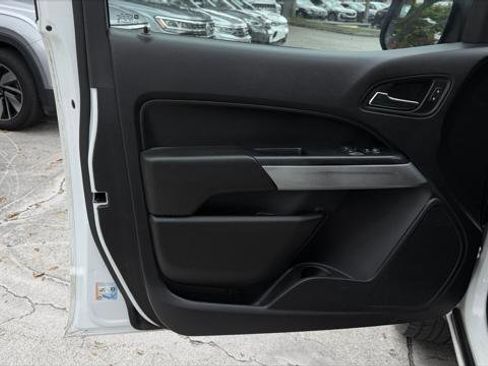 Used 2020 Chevrolet Colorado LT w/ Safety Package RWD image 14