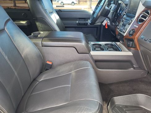 Used 2013 Ford F250 Lariat w/ Lariat Ultimate Pkg image 11