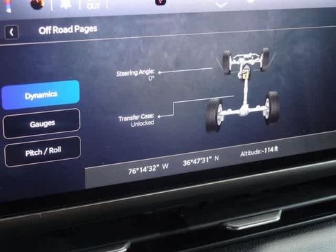 Used 2024 Jeep Wrangler Sport S image 24