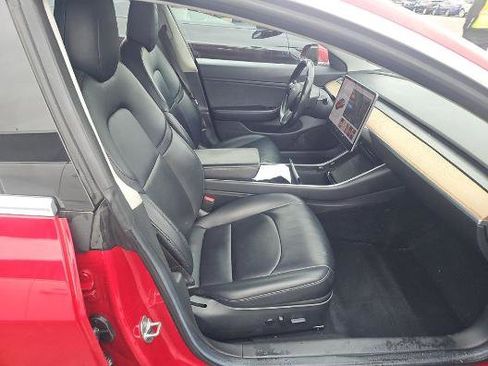 Used 2018 Tesla Model 3 Long Range image 18