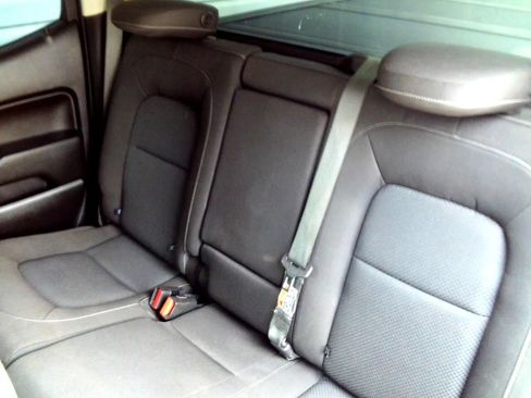 Used 2019 Chevrolet Colorado LT RWD image 27