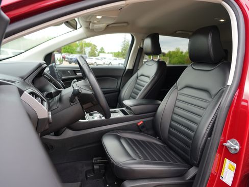 Used 2024 Ford Edge SEL w/ Convenience Package AWD/4WD image 14