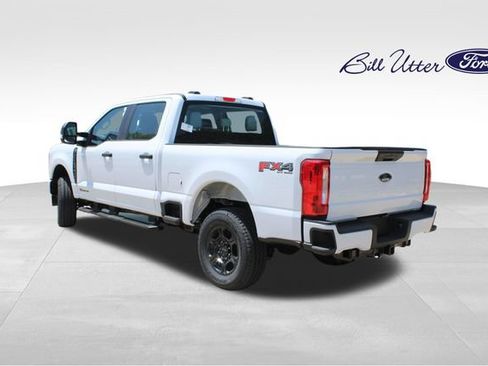 New 2026 Ford F250 XL w/ STX Appearance Package AWD/4WD image 4
