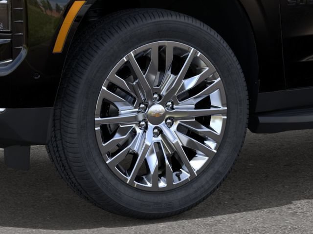 New 2026 Chevrolet Suburban LT w/ Comfort Package AWD/4WD image 9