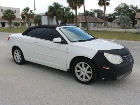 Used 2008 Chrysler Sebring Touring w/ Special Touring Group FWD image 21