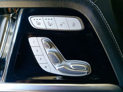 Used 2021 Mercedes-Benz G 63 AMG 4MATIC image 37