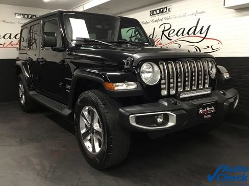 Used 2022 Jeep Wrangler Unlimited Sahara w/ Cold Weather Group AWD/4WD image 3