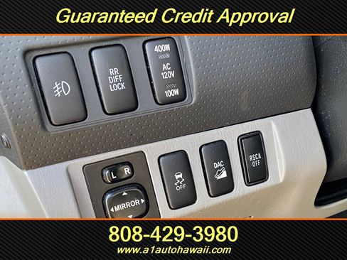 Used 2015 Toyota Tacoma 4x4 Double Cab image 11