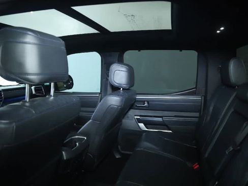 Used 2024 Toyota Tundra Platinum AWD/4WD image 15