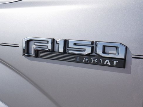 Used 2015 Ford F150 Lariat image 15