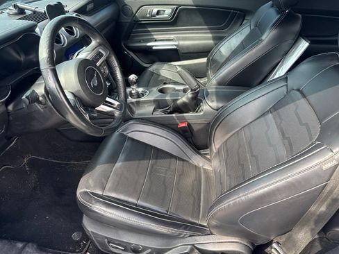Used 2019 Ford Mustang GT Premium w/ Equipment Group 401A RWD image 7