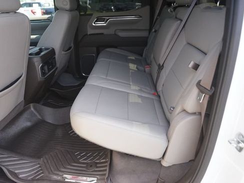 Used 2022 Chevrolet Silverado 1500 LTZ AWD/4WD image 13