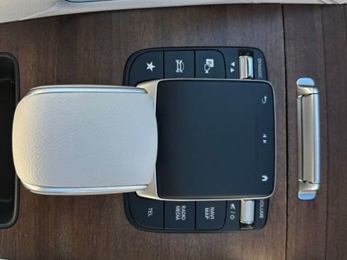 Certified 2022 Mercedes-Benz GLE 350 4MATIC image 38