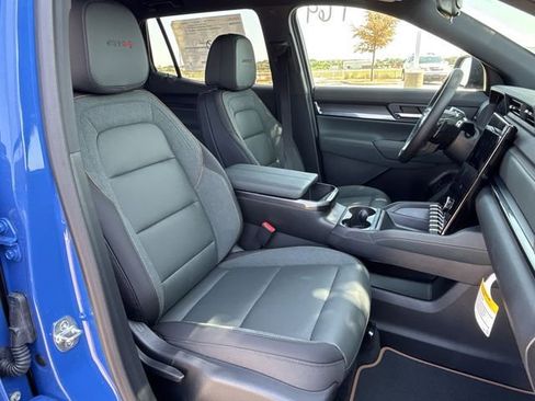New 2026 GMC Terrain AT4 AWD/4WD image 26